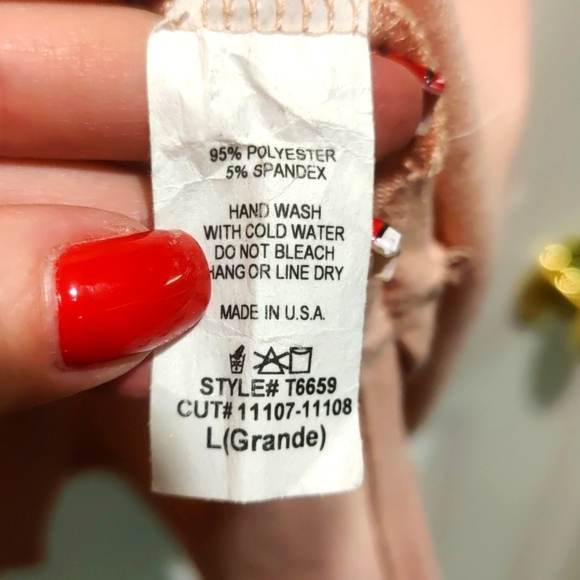 Pink with grey exposed stitching top by Blumin - Picture 4 of 4